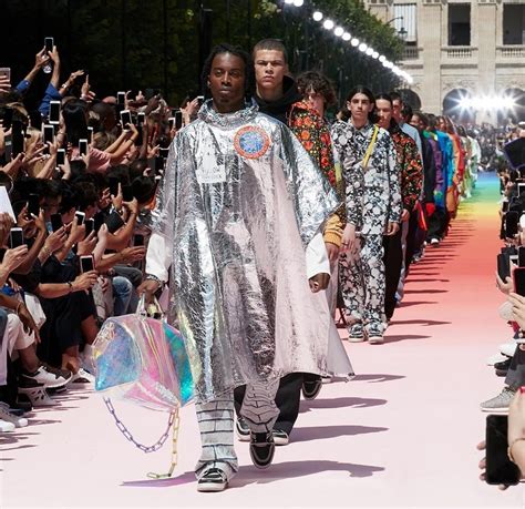 louis vuitton runway virgil abloh|where is Virgil Abloh today.